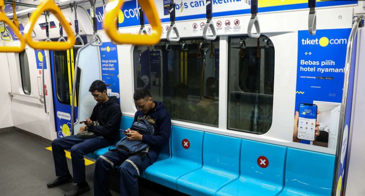 Ekonomi Sulit: Kelas Menengah Indonesia Susut Hampir 9,5 Juta Orang dalam 5 Tahun